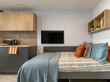Quarto privado em residência em 16 Moon St, St Paul's, Bristol BS2 8QY, UK, imagem 7 de 42