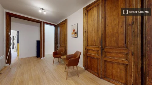 Chambre privée à Boulevard Athènes, image 7 de 19