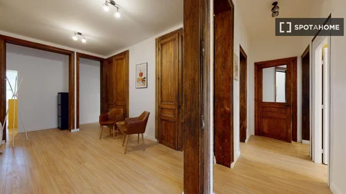 Chambre privée à Boulevard Athènes, image 8 de 19
