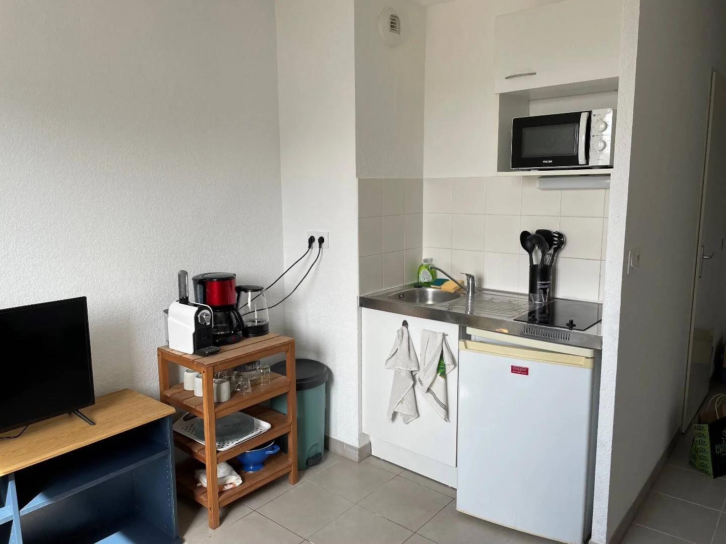Komfortables und geräumiges Studentenzimmer in 