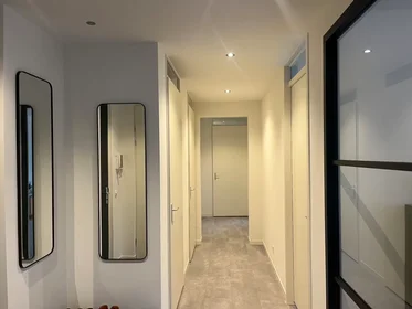 Apartamento inteiro em Boomsluiterskade, Stationsbuurt, imagem 6 de 10