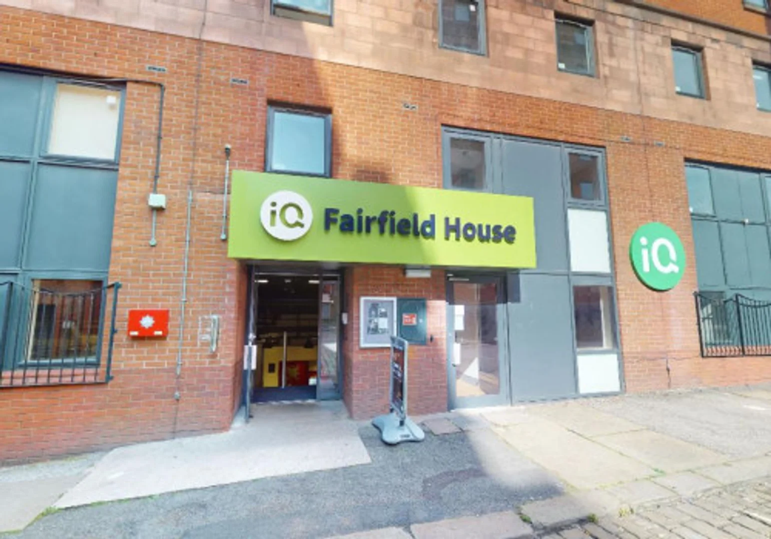 Budget-friendly student room close to campus in 