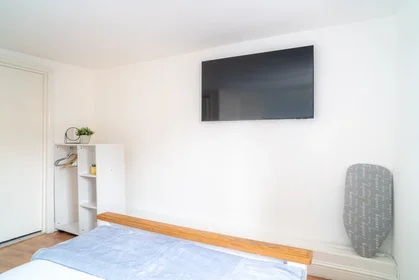 Apartamento inteiro em Edgware Road 444, imagem 8 de 14