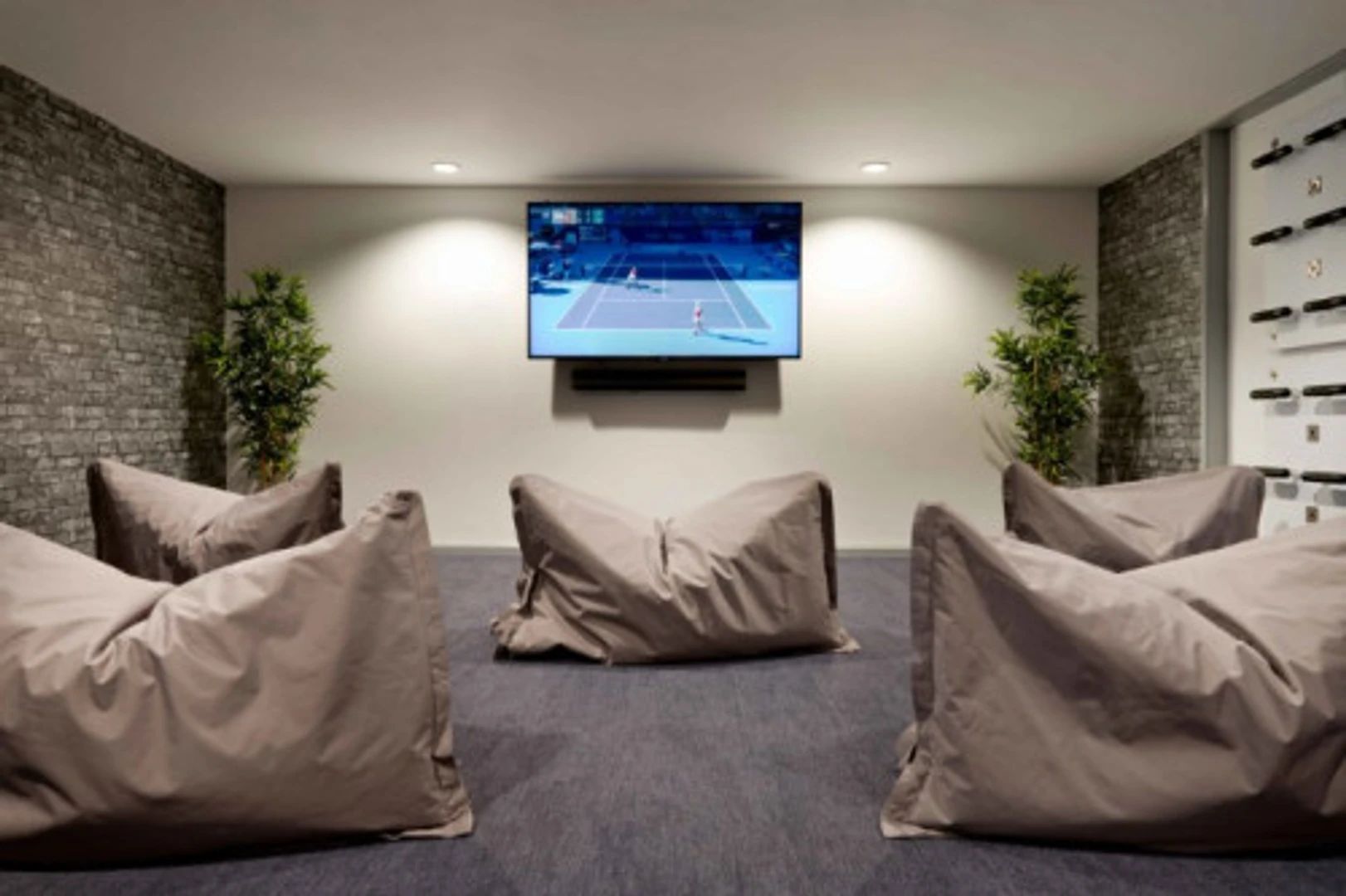 Camera per studenti economica vicino al campus a 