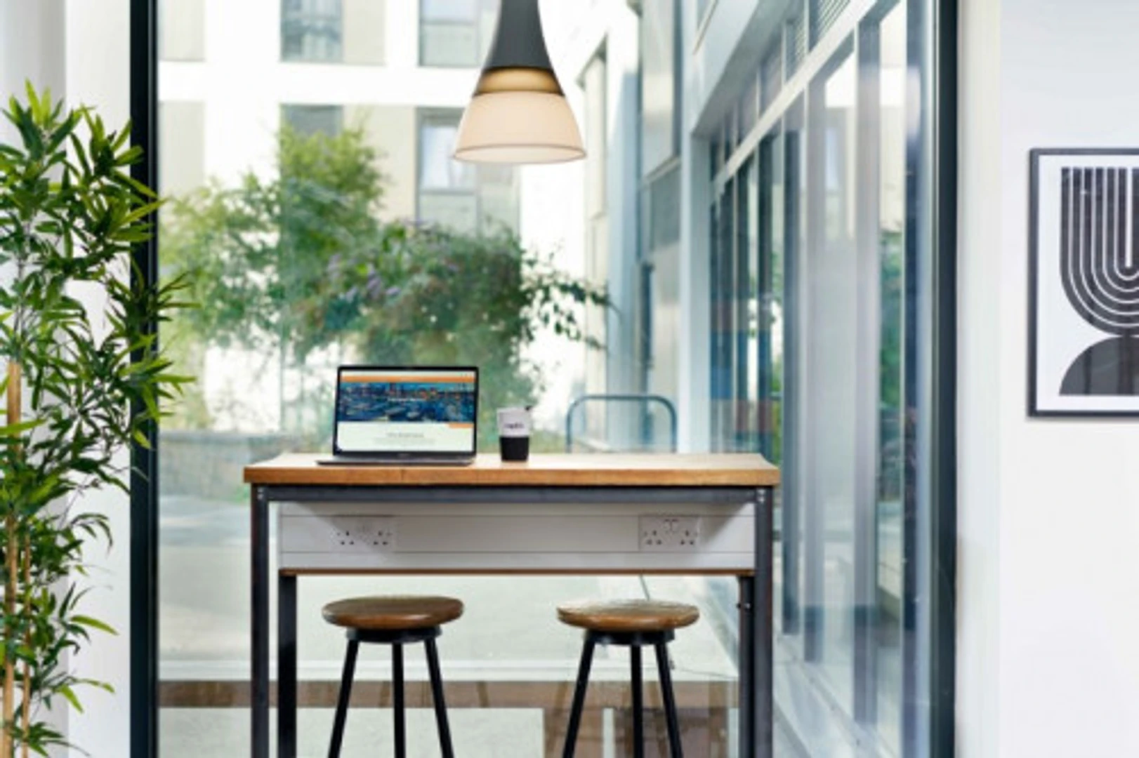 Stanza funzionale per studenti perfetta per studiare a 