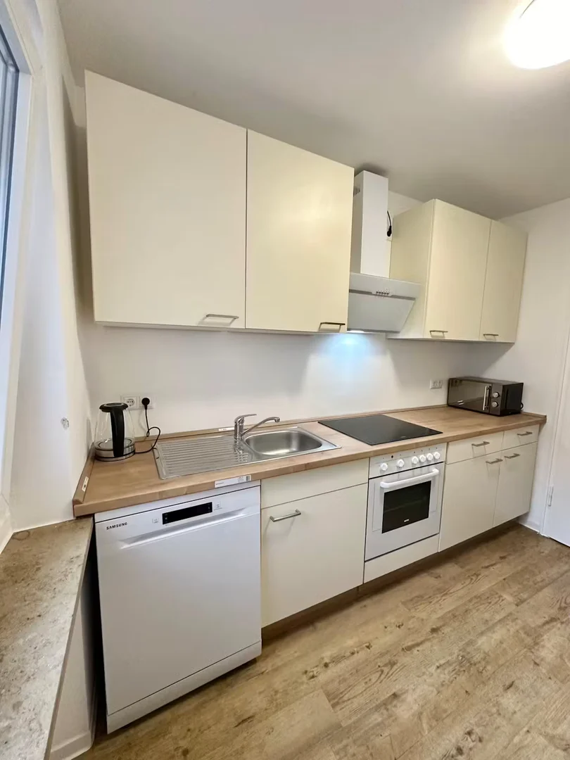 Chambre à louer dans un appartement d'étudiant à , entièrement meublée