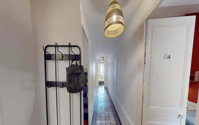 Habitación privada en 6 Quai Romain Rolland, 69005 Lyon, France, imagen 16 de 21