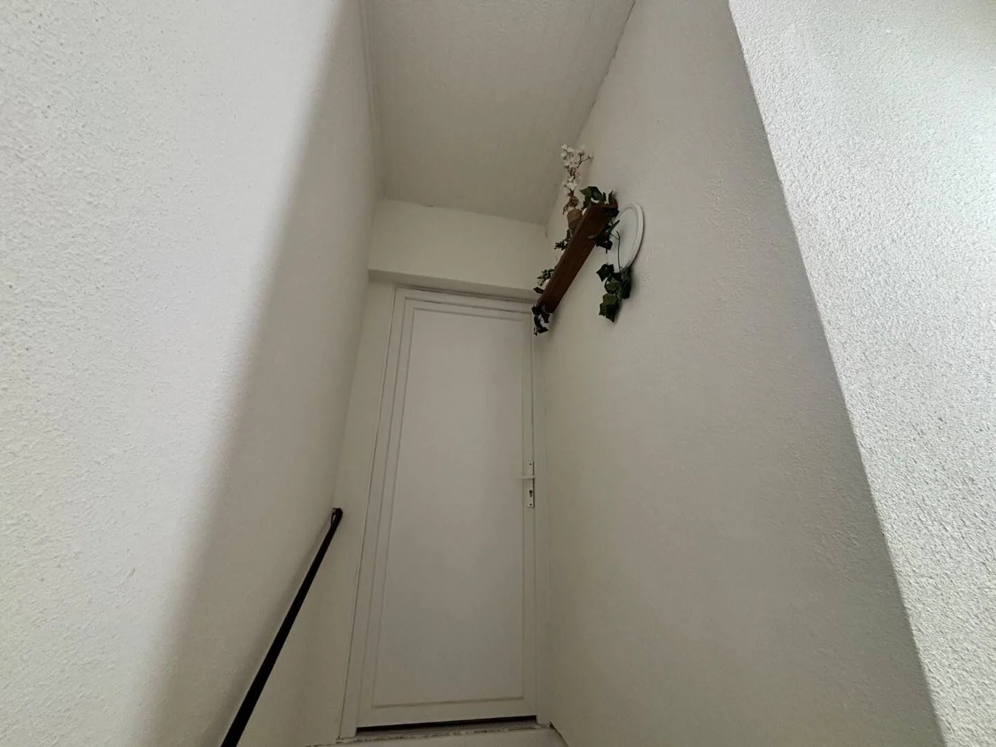 Chambre d'étudiant lumineuse et aérée avec accès facile à l'université dans 
