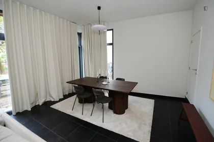 Privatzimmer in der Lange van Sterbeeckstraat, bild 4 von 13