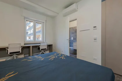 Private room at Via Giulio Togni, , image 5 of 10