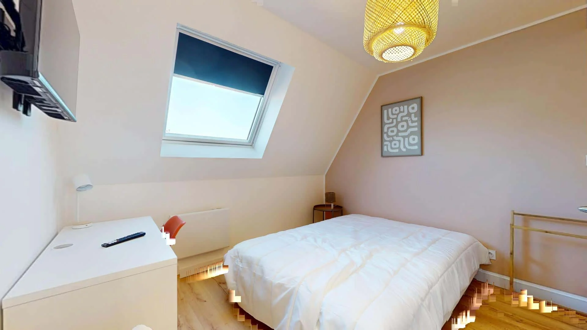 Chambre confortable pour étudiants disponible dans 