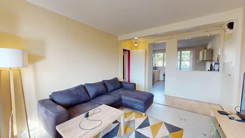Privatzimmer in der Rue de Nexon, Le Sablard Limoges Sud, bild 6 von 10