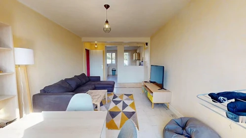 Privatzimmer in der Rue de Nexon, Le Sablard Limoges Sud, bild 8 von 10