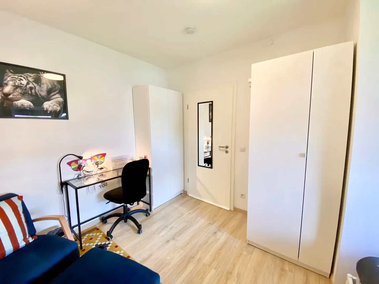 Chambre d'étudiant économique avec emplacement pratique dans