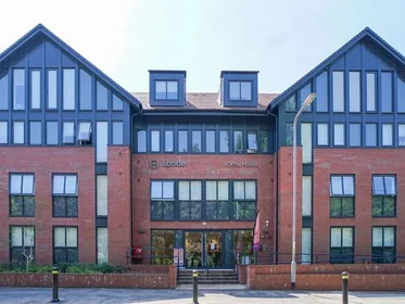 Entire apartment in residence at 1 Orme Rd, Newcastle-under-Lyme, Newcastle ST5 2FB, United Kingdom , image 26 of 28
