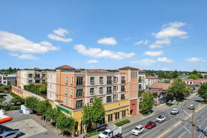 Studio in residence at 3949 Shelbourne St, Victoria, BC V8P 0A9, Canada, image 26 of 28