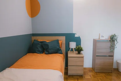 Chambre privée à Via Albere, 21, 37138 Verona VR, Italy, image 2 de 16