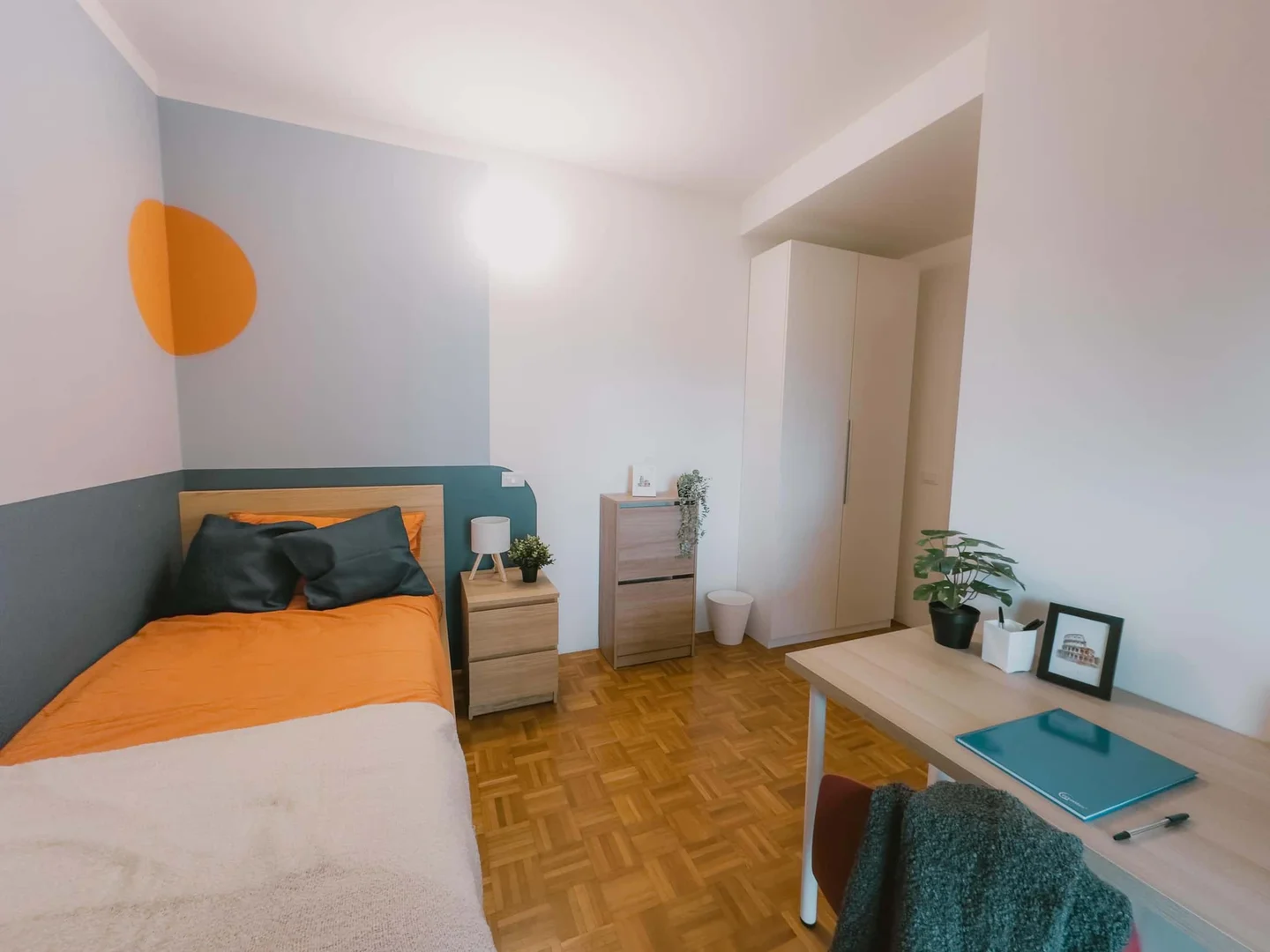 Chambre d'étudiant bon marché à proximité du campus dans 