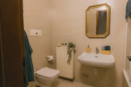 Chambre privée à Via Albere, 21, 37138 Verona VR, Italy, image 12 de 16