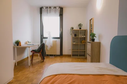 Chambre privée à Via Albere, 21, 37138 Verona VR, Italy, image 2 de 16