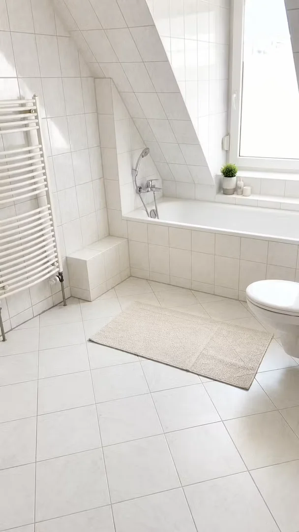 Zimmer in Studentenwohnung in  zu vermieten, voll möbliert