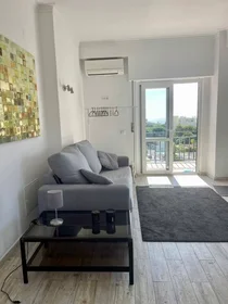 Entire apartment at Avenida Portugal, Estoril, image 1 of 10