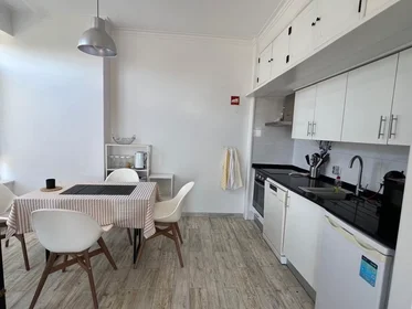 Entire apartment at Avenida Portugal, Estoril, image 6 of 10