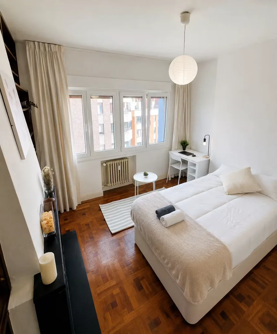 Habitación para estudiantes en  con modernas comodidades