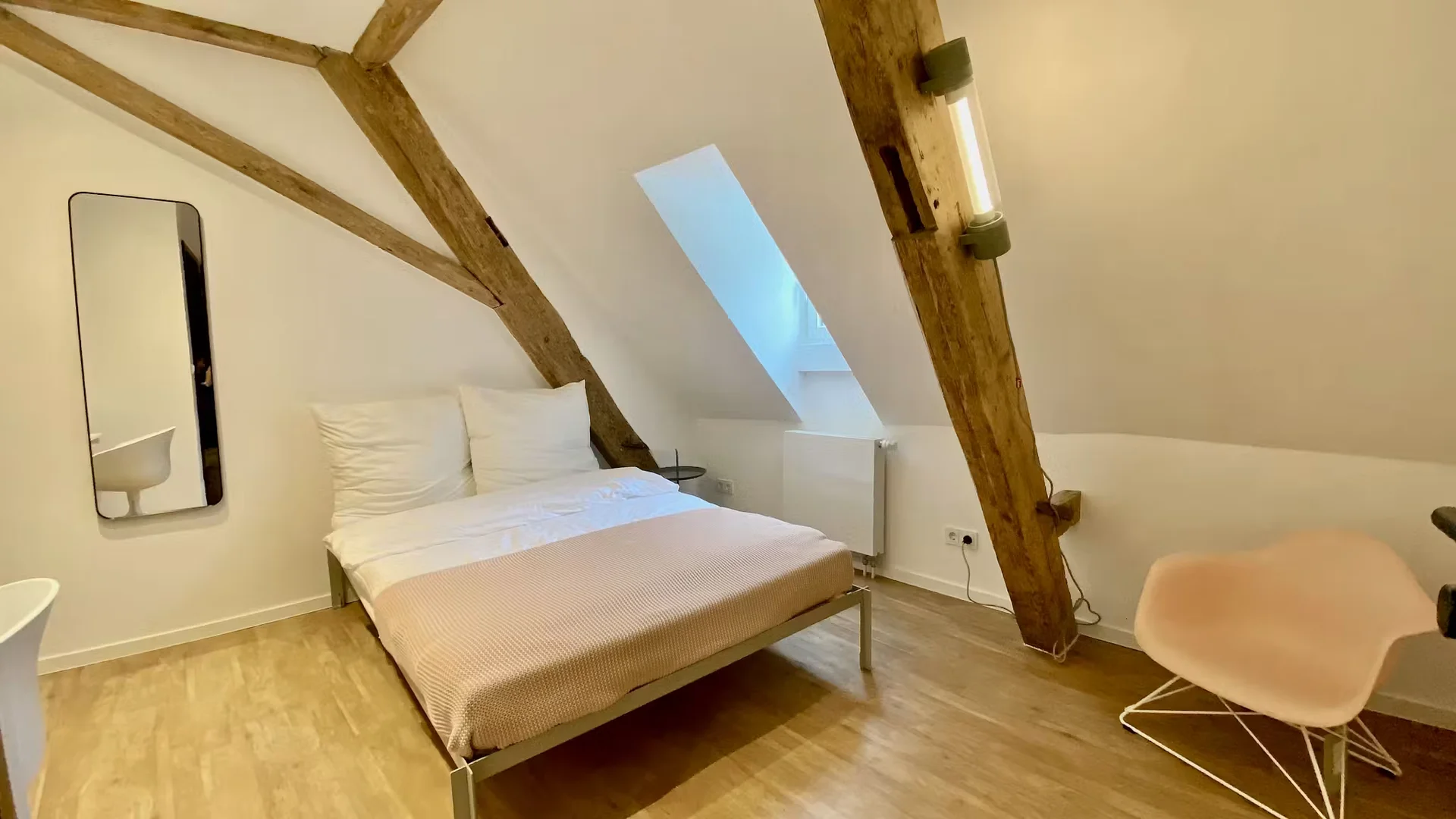 Habitación para estudiantes en  con modernas comodidades