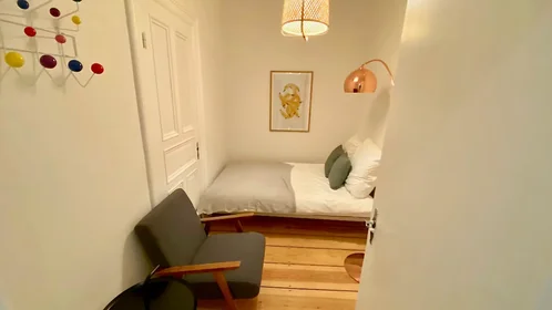 Private room at Detlev-Bremer-Straße, Sankt Pauli, image 4 of 10