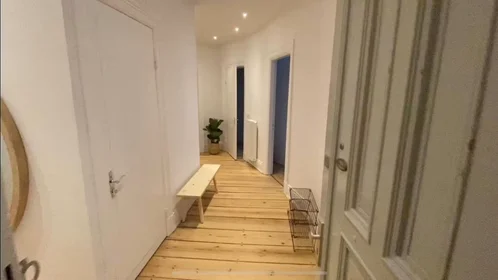 Private room at Detlev-Bremer-Straße, Sankt Pauli, image 6 of 10