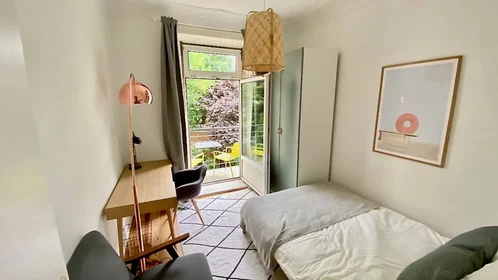 Chambre privée à Eppendorfer Weg, Hoheluft-Ost, image 1 de 10