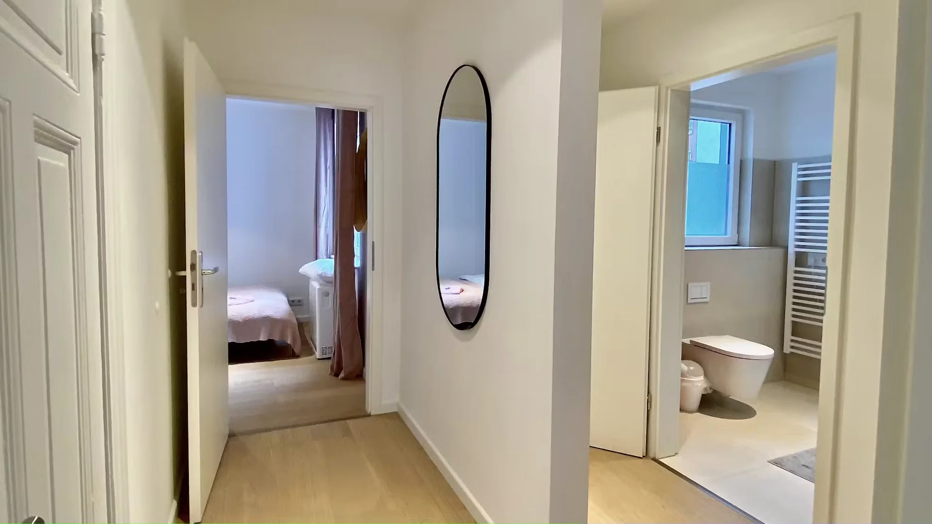 Bright and airy student room with easy university access in 