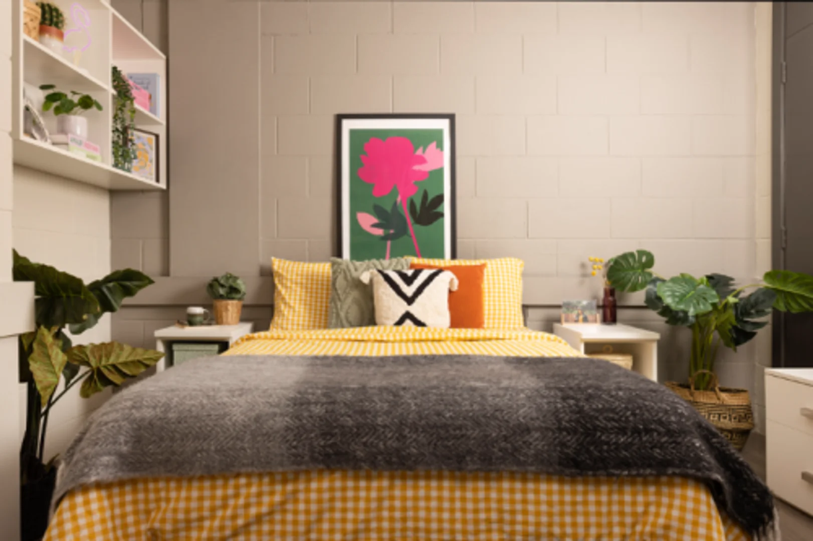 Quarto de estudante económico com localização conveniente em 