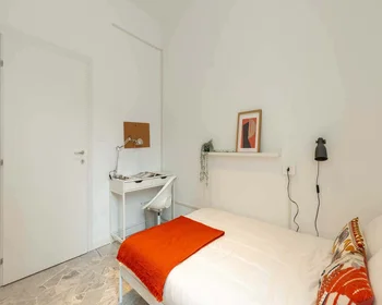 Habitación privada en Via Salvatore Barzilai, 9, 20146 Milano MI, Italy, imagen 5 de 19