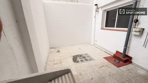 Prywatny pokój Carrer del Montgó, obraz 11 19