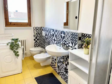 Stanza privata in Via Piero Puccioni, 2, 50137 Firenze FI, Italy, immagine 1 di 10
