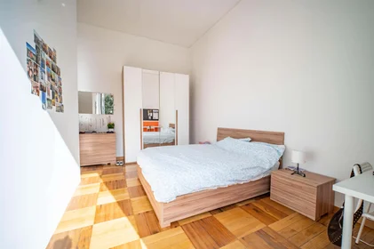 Habitación privada en Corso Magenta, 1/5, 16122 Genova GE, Italy, imagen 16 de 17