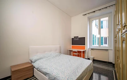 Habitación privada en Corso Magenta, 1/5, 16122 Genova GE, Italy, imagen 1 de 22