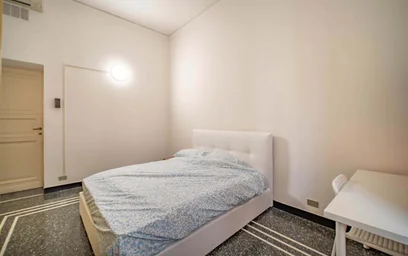 Habitación privada en Corso Magenta, 1/5, 16122 Genova GE, Italy, imagen 21 de 22