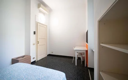 Habitación privada en Corso Magenta, 1/5, 16122 Genova GE, Italy, imagen 21 de 22
