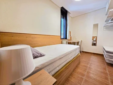 Özel oda konumu C. Río Miño, 28913 Leganés, Madrid, España, 1 17 görüntüsü