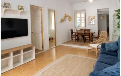 Private room at C. Malasaña, image 6 of 19