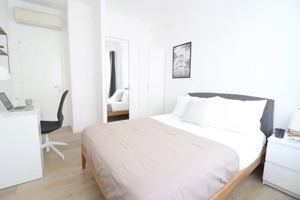 Private room at Rue de France, Baumettes, image 2 of 10