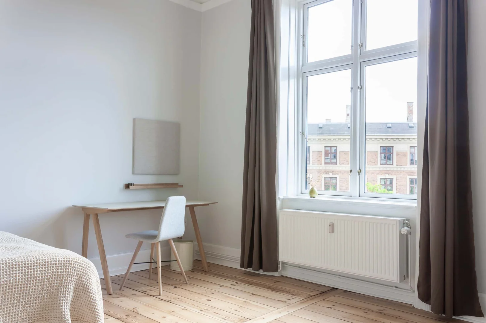 Funktionelles Studentenzimmer perfekt zum Studieren in 