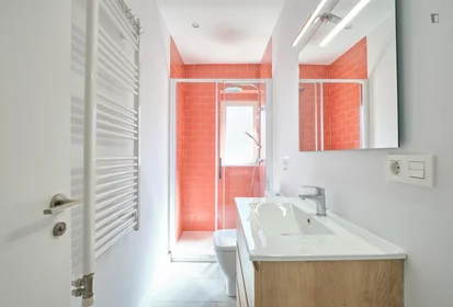 Habitación privada en Calle Esperanza, imagen 7 de 19
