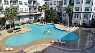 Alojamiento entero en residencia en 614 Holleman Dr E, College Station, TX 77840, United States, imagen 15 de 33