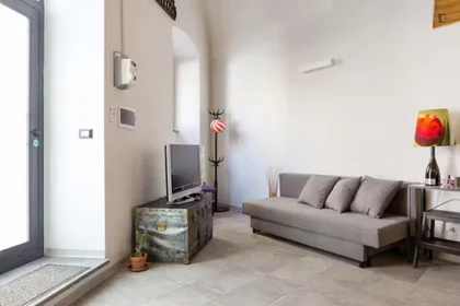 Studio à Via Fiorentino, image 9 de 12