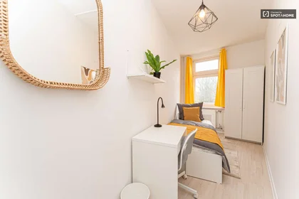 Private room at AntonienstraßeM, image 1 of 10