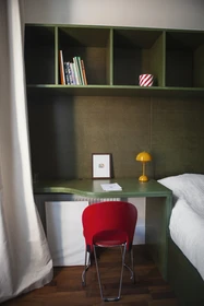 Private room at Saint-Gilles, Saint-Gilles, image 26 of 51